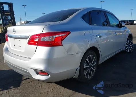 2018 Nissan Sentra S z USA, uszkodzony, nr VIN 3N1AB7AP1JY258847